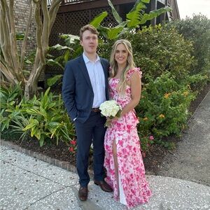 Gorgeous pink and white dress